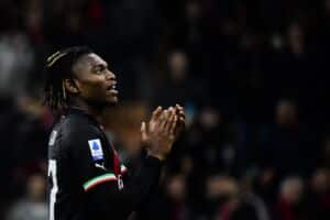 AC Milan's Portuguese forward Rafael Leao acknowledges the public at the end of the Italian Serie A football match between AC Milan and Fiorentina on November 13, 2022 at the San Siro stadium in Milan. (Photo by Filippo MONTEFORTE / AFP) (Photo by FILIPPO MONTEFORTE/AFP via Getty Images)