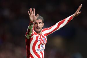 MADRID, SPAIN - OCTOBER 26: Rodrigo de Paul of Atletico de Madrid reacts during the UEFA Champions League group B match between Atletico Madrid and Bayer 04 Leverkusen at Civitas Metropolitano Stadium on October 26, 2022 in Madrid, Spain. (Photo by Gonzalo Arroyo Moreno/Getty Images)