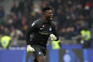 MILAN, ITALY - JANUARY 04: Andre Onana of FC Internazionale celebrates after their sides first goal during the Serie A match between FC Internazionale and SSC Napoli at Stadio Giuseppe Meazza on January 04, 2023 in Milan, Italy. (Photo by Marco Luzzani/Getty Images)