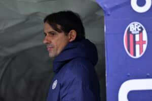BOLOGNA, ITALY - FEBRUARY 26: Simone Inzaghi head coach of FC Internazionale looks on during the Serie A match between Bologna FC and FC Internazionale at Stadio Renato Dall'Ara on February 26, 2023 in Bologna, Italy. (Photo by Alessandro Sabattini/Getty Images)