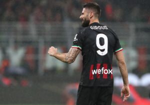 MILAN, ITALY - MARCH 13: Olivier Giroud of AC Milan celebrates after scoring the team's first goal during the Serie A match between AC MIlan and Salernitana at Stadio Giuseppe Meazza on March 13, 2023 in Milan, Italy. (Photo by Marco Luzzani/Getty Images)