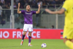 FLORENCE, ITALY - OCTOBER 22: Arthur Mendonça Cabral of ACF Fiorentina celebrates after scoring a goal during the Serie A match between ACF Fiorentina and FC Internazionale at Stadio Artemio Franchi on October 22, 2022 in Florence, Italy. (Photo by Gabriele Maltinti/Getty Images)